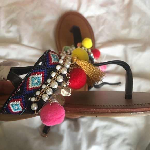 Mascotts Shoes - New boho MASCOTTS Pom Pom Sandals!